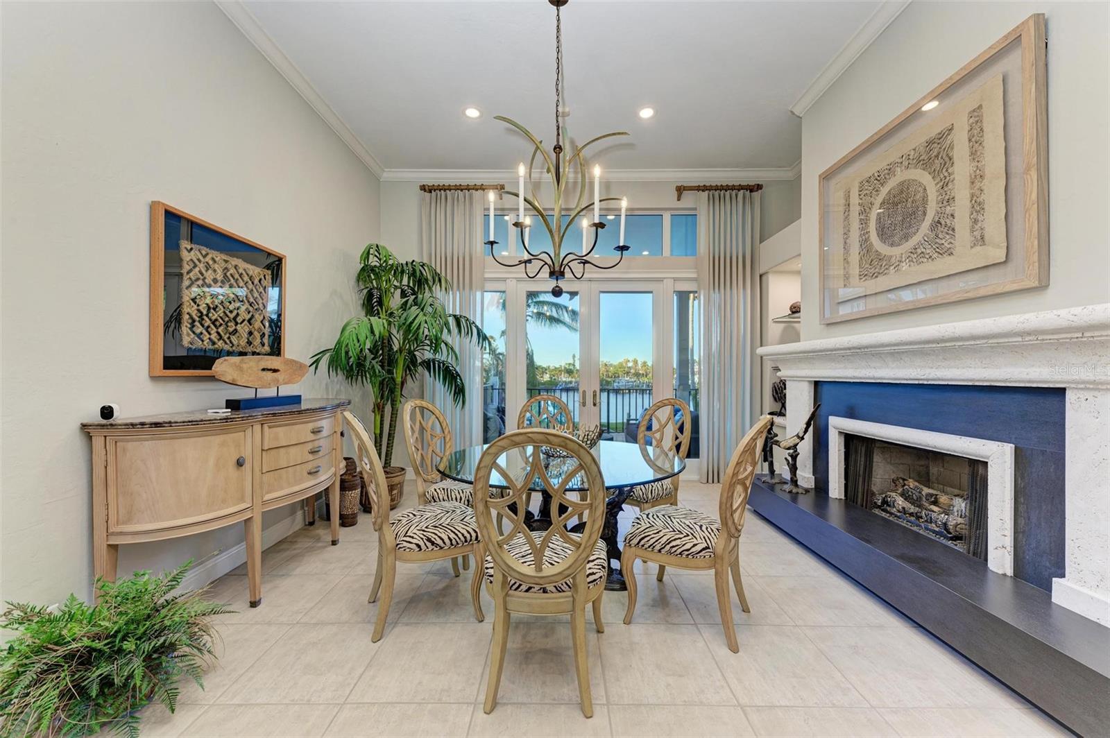 4511 GRASSY POINT BLVD