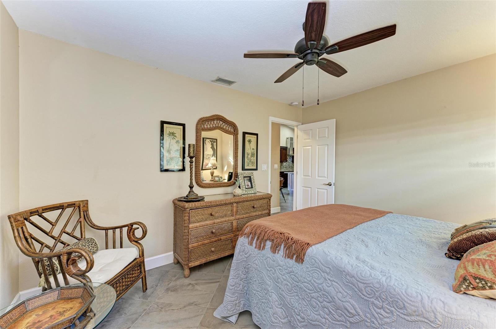 3819 TURTLE DOVE BLVD