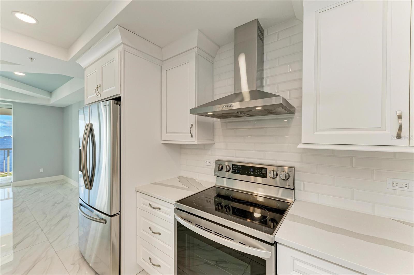 1425 PARK BEACH CIR #149