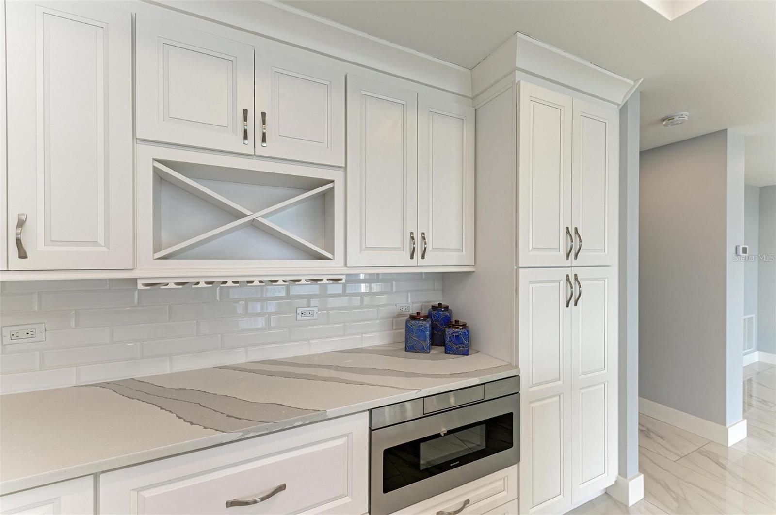 1425 PARK BEACH CIR #149