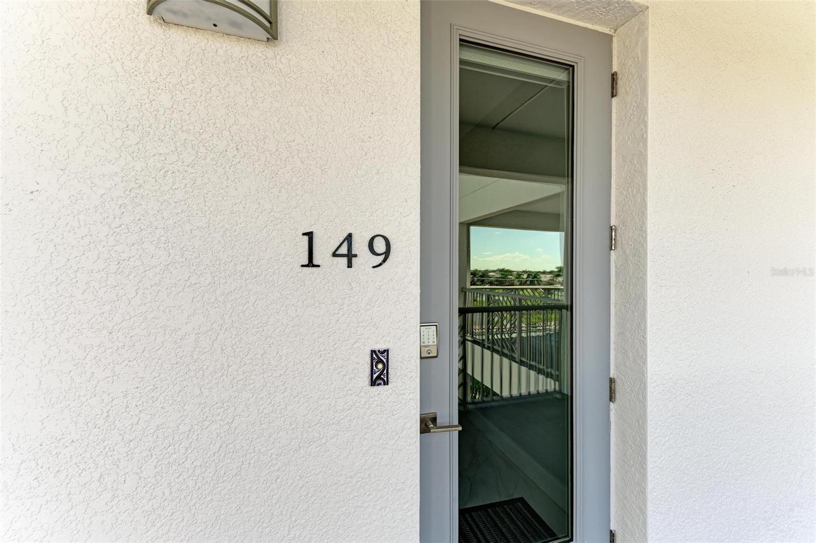 1425 PARK BEACH CIR #149