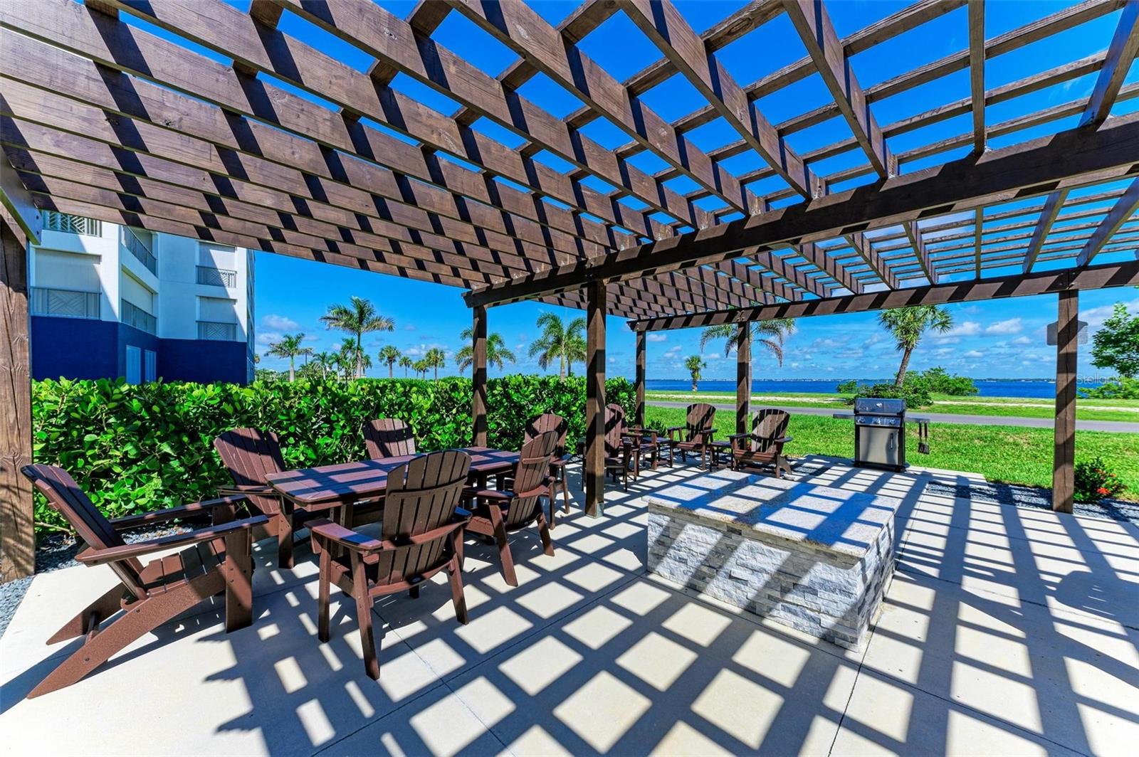 1425 PARK BEACH CIR #149