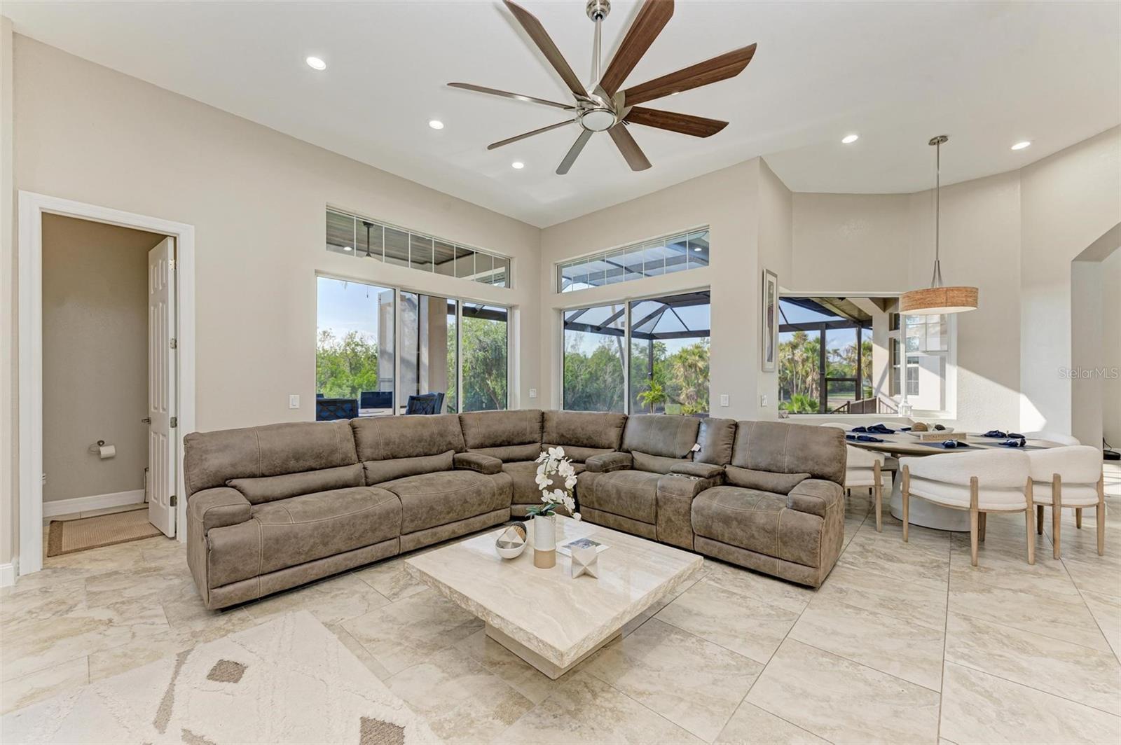 21391 HARBORSIDE BLVD