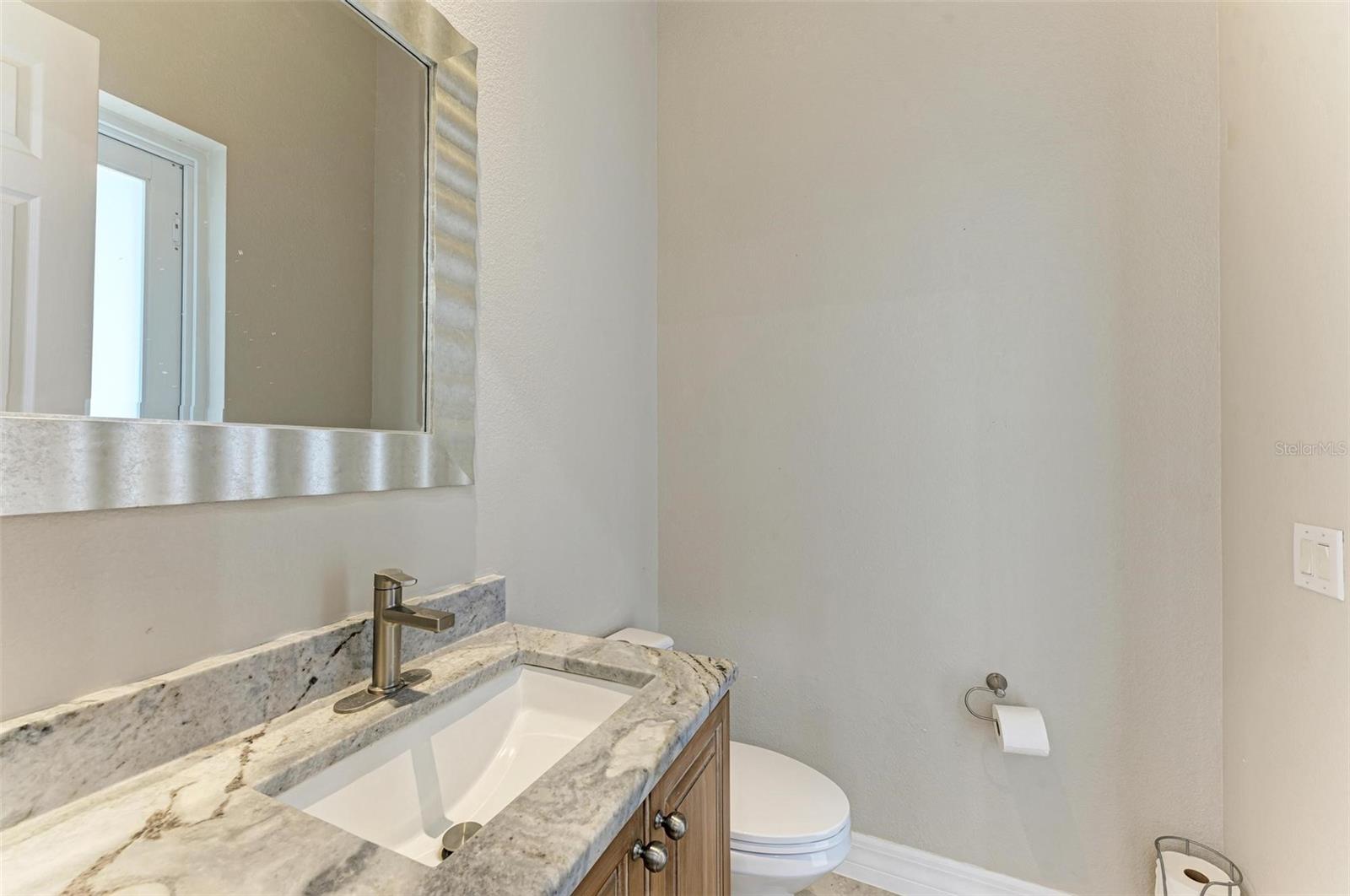 21391 HARBORSIDE BLVD