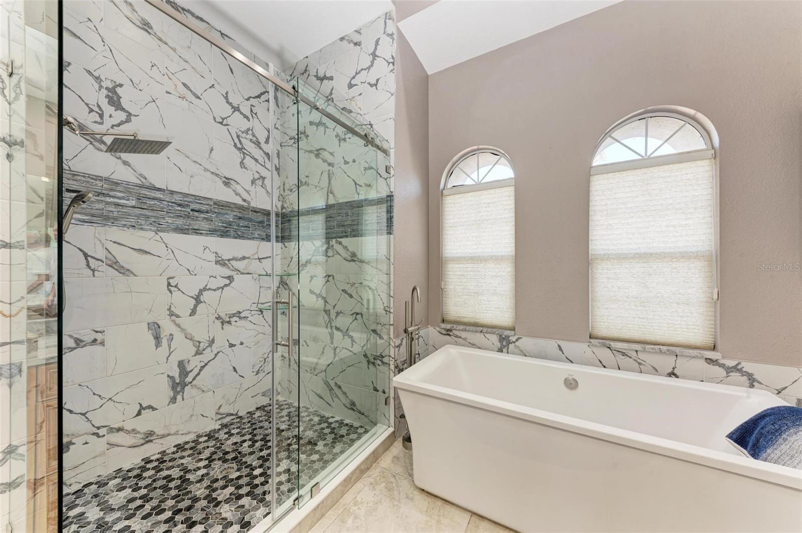 21391 HARBORSIDE BLVD