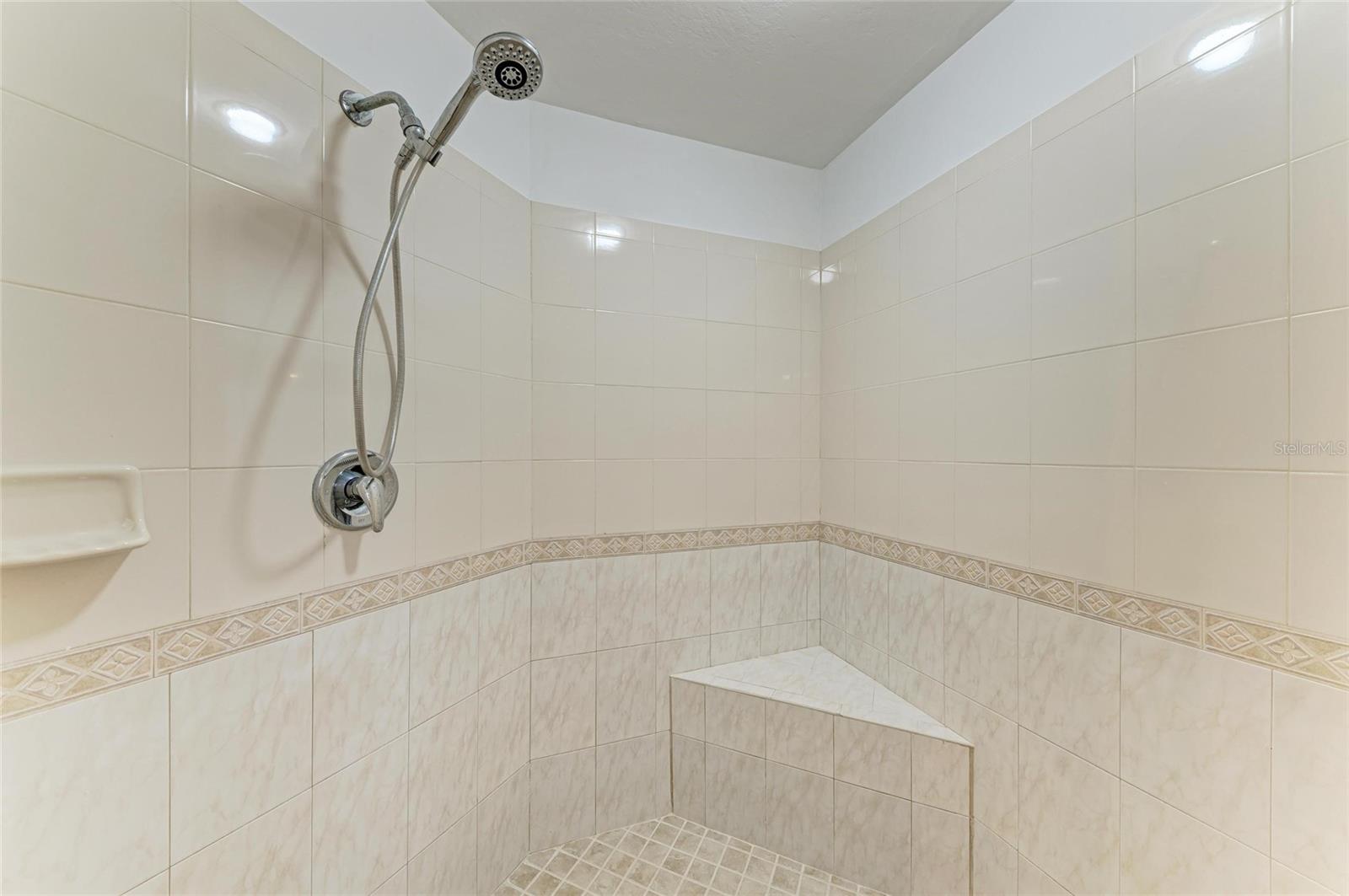 93 VIVANTE BLVD #9336