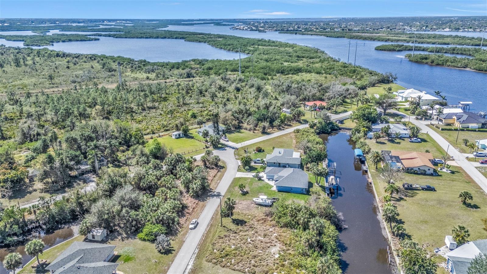 2061 PALM HARBOR TER