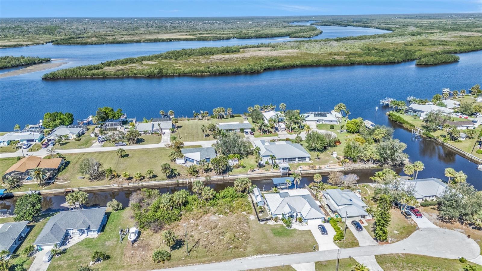 2061 PALM HARBOR TER