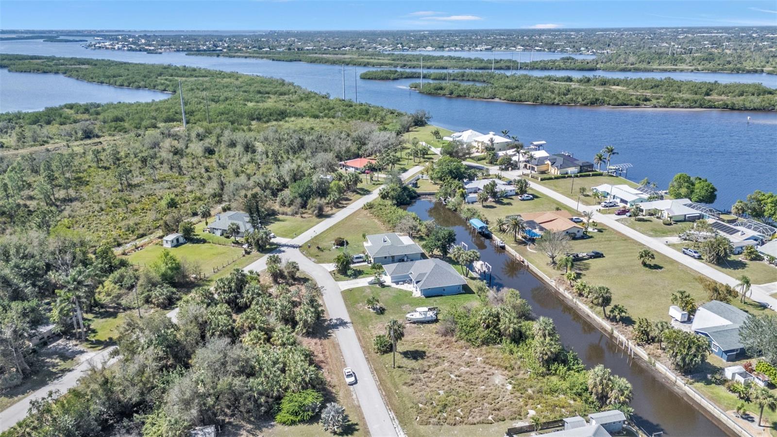 2061 PALM HARBOR TER