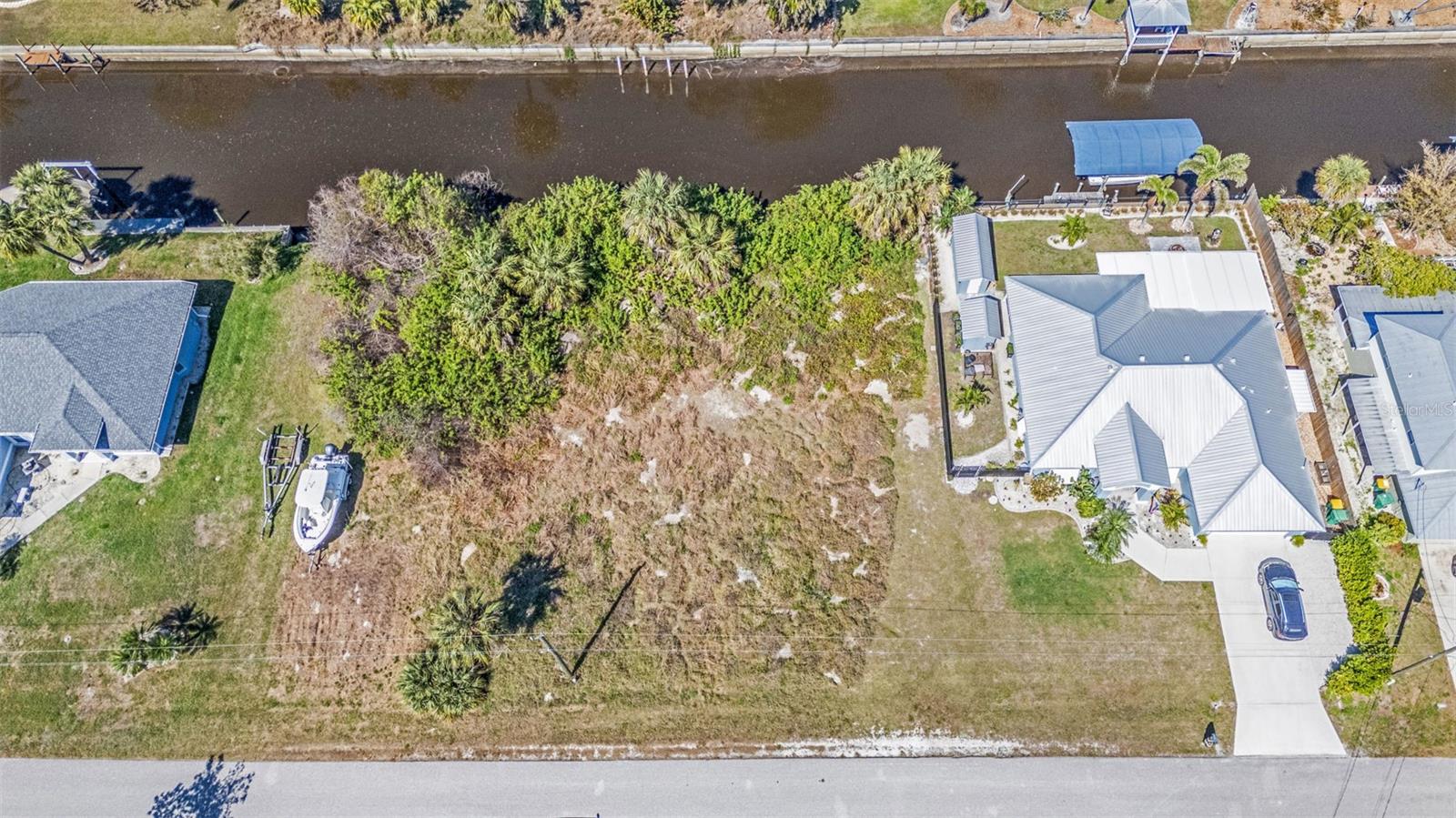 2061 PALM HARBOR TER