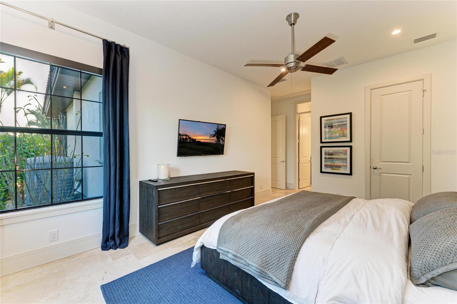 4050 LA COSTA ISLAND CT