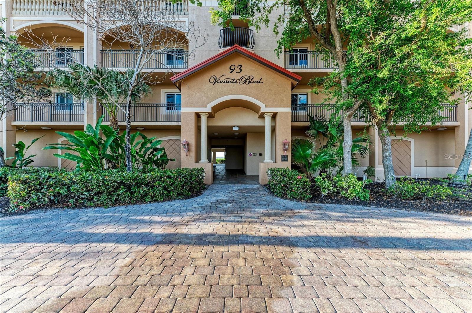 91 VIVANTE BLVD #302