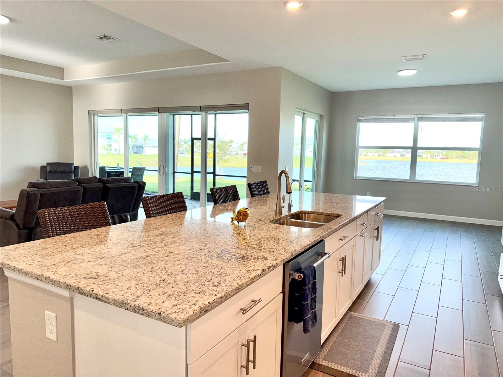 15155 SCARLET OAK CT