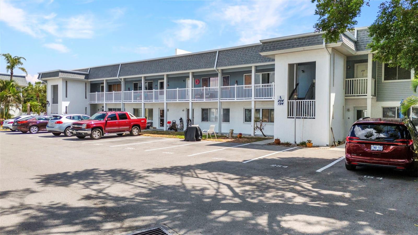 22375 EDGEWATER DR #255