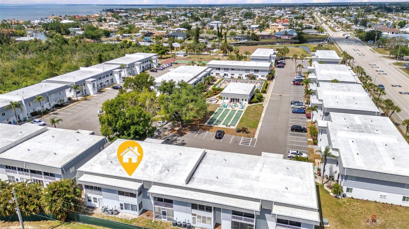 22375 EDGEWATER DR #255