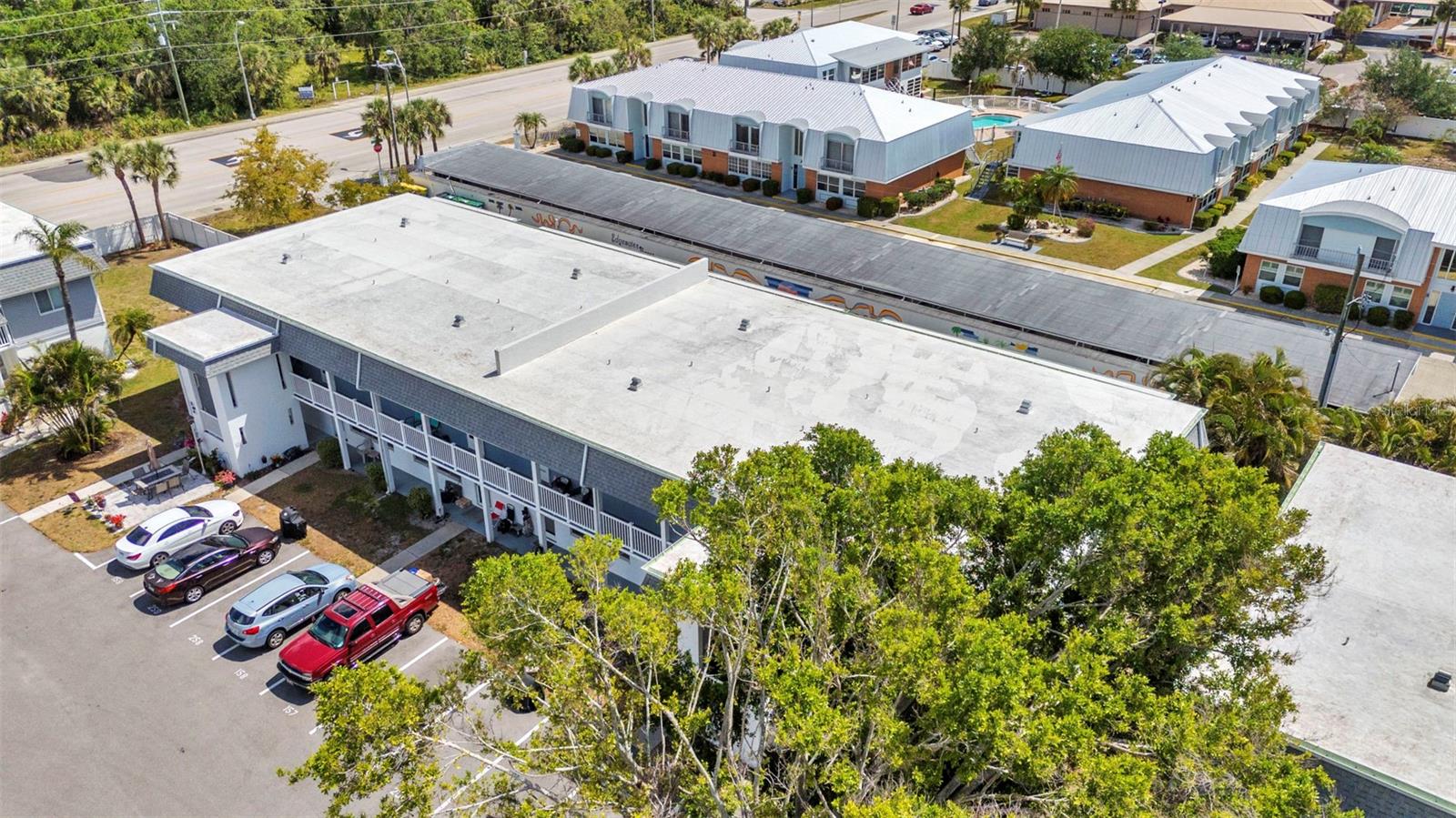 22375 EDGEWATER DR #255