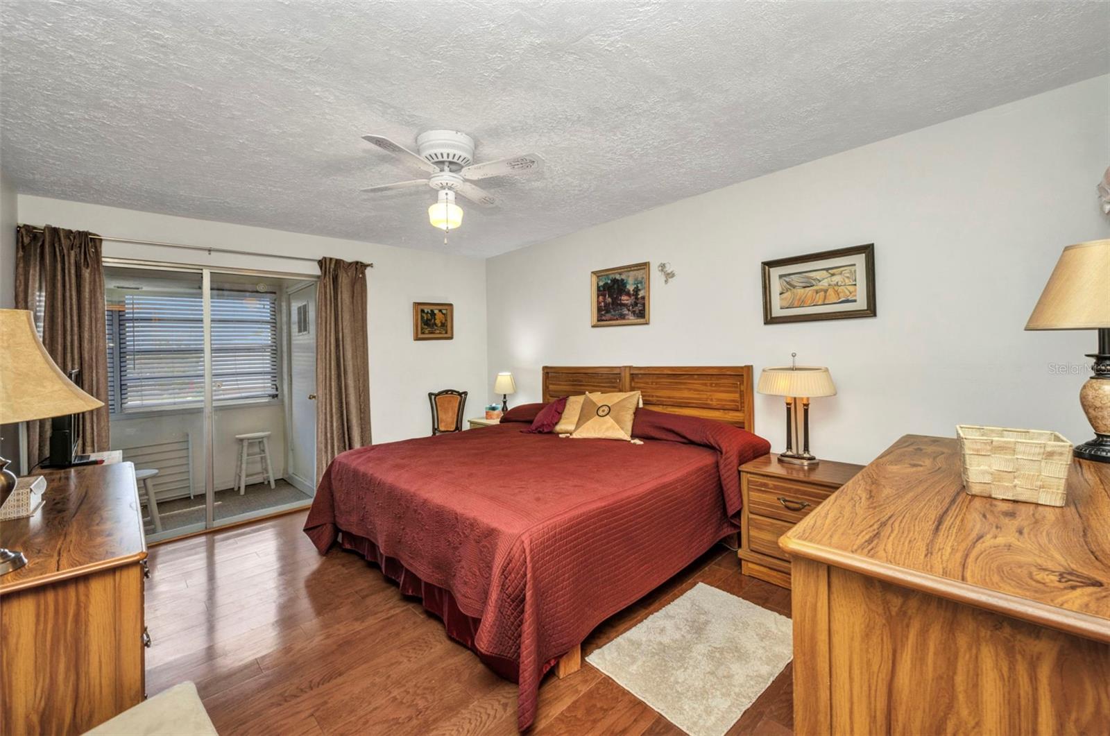 22375 EDGEWATER DR #255