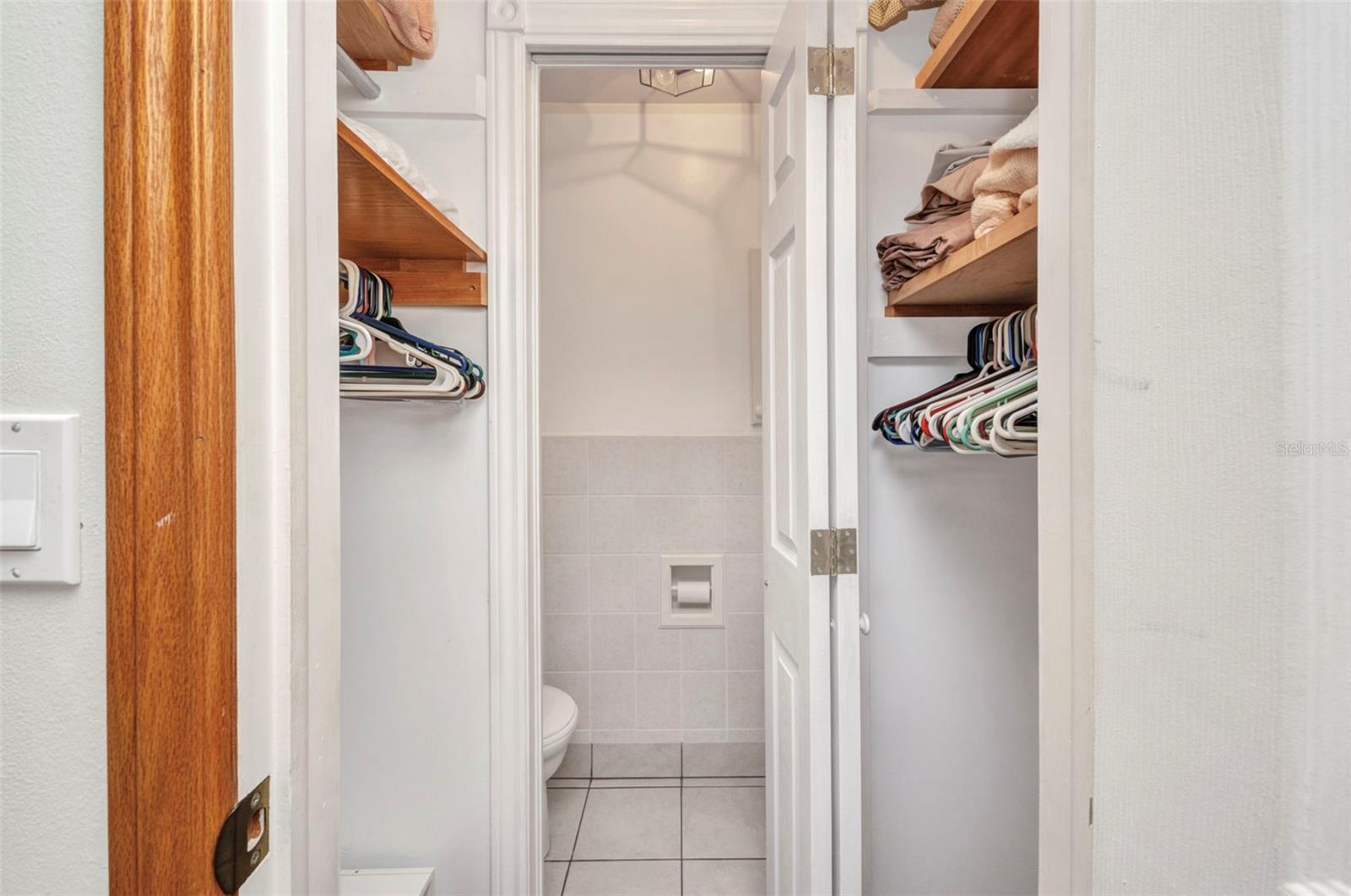 22375 EDGEWATER DR #255