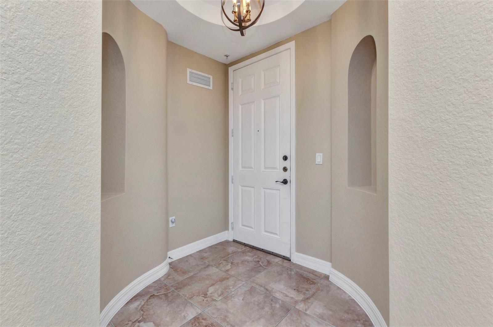 1349 AQUI ESTA DR #121