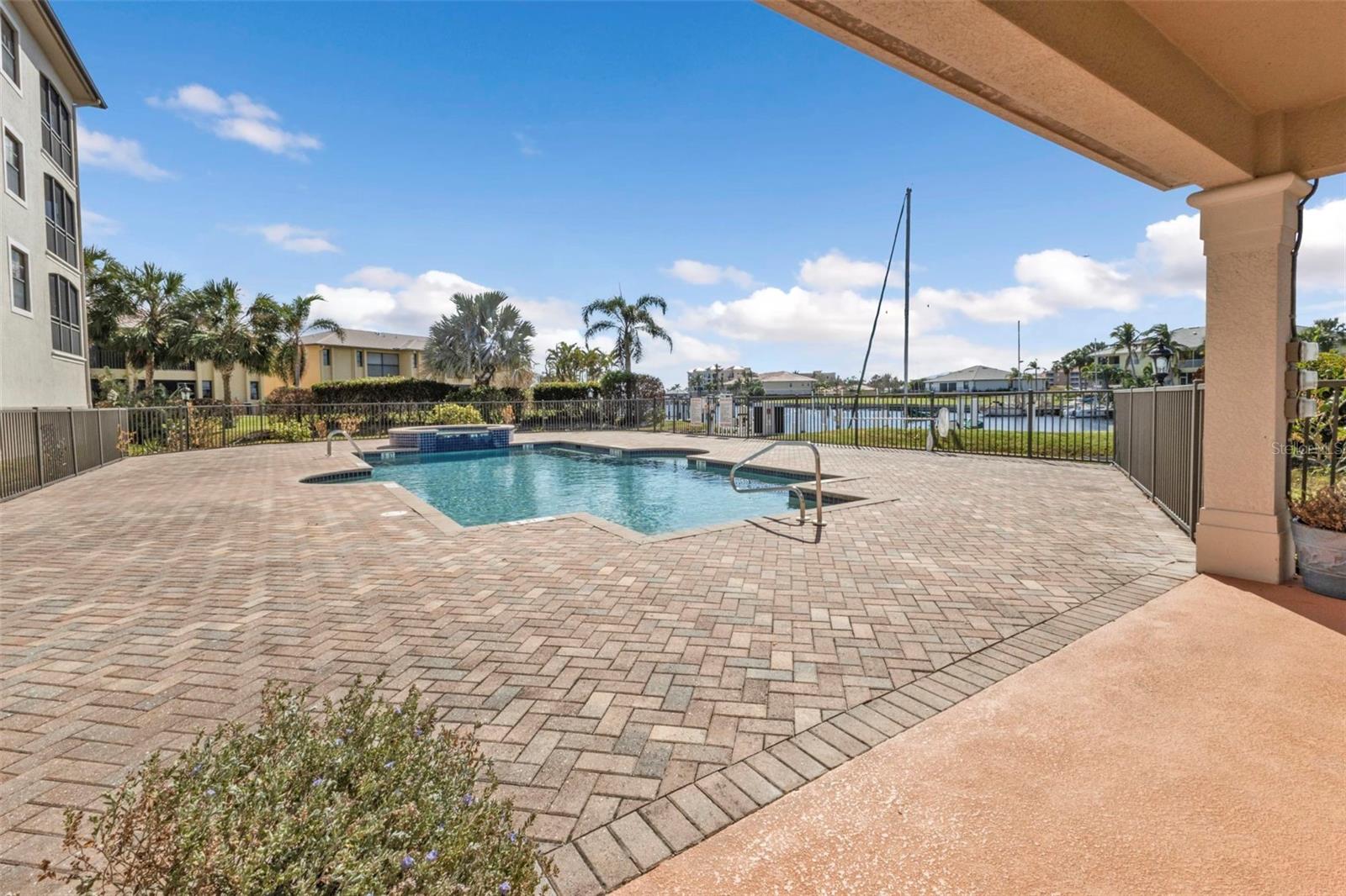 1349 AQUI ESTA DR #121