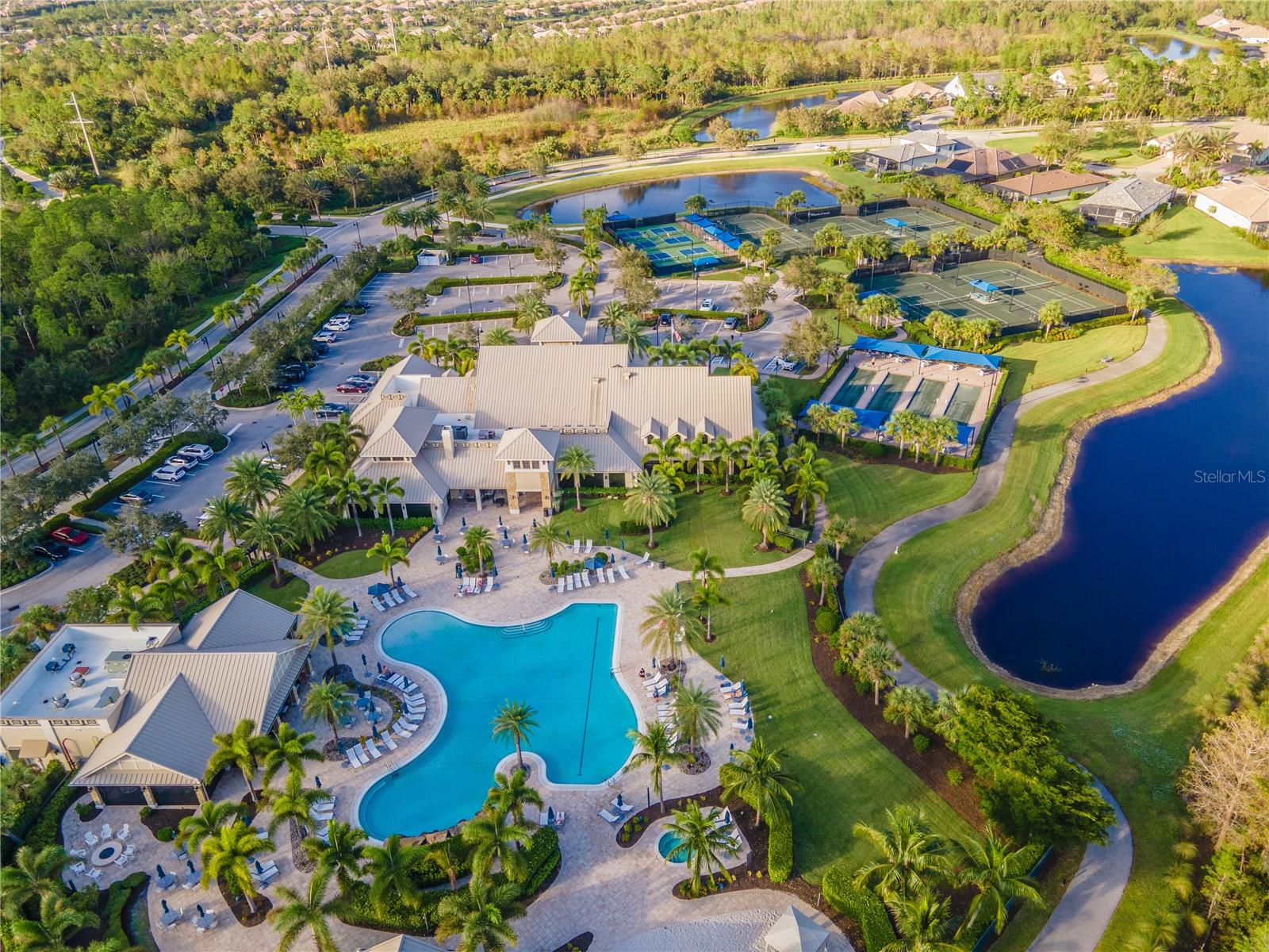 6763 WINDING CYPRESS DR