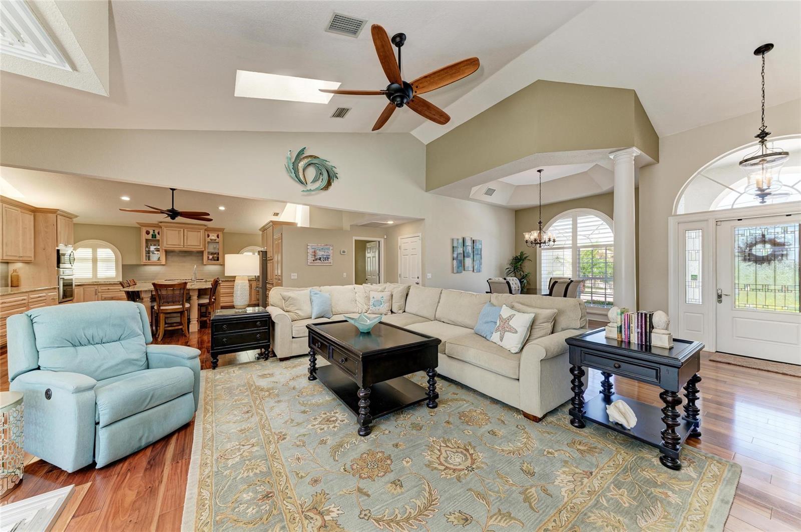 5010 LA COSTA ISLAND CT