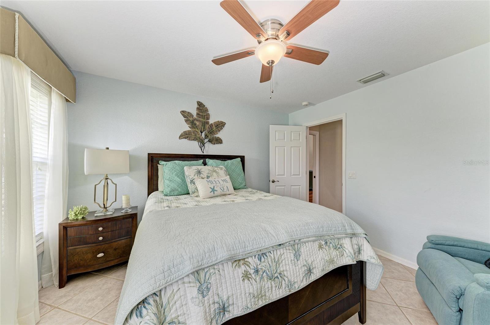 5010 LA COSTA ISLAND CT