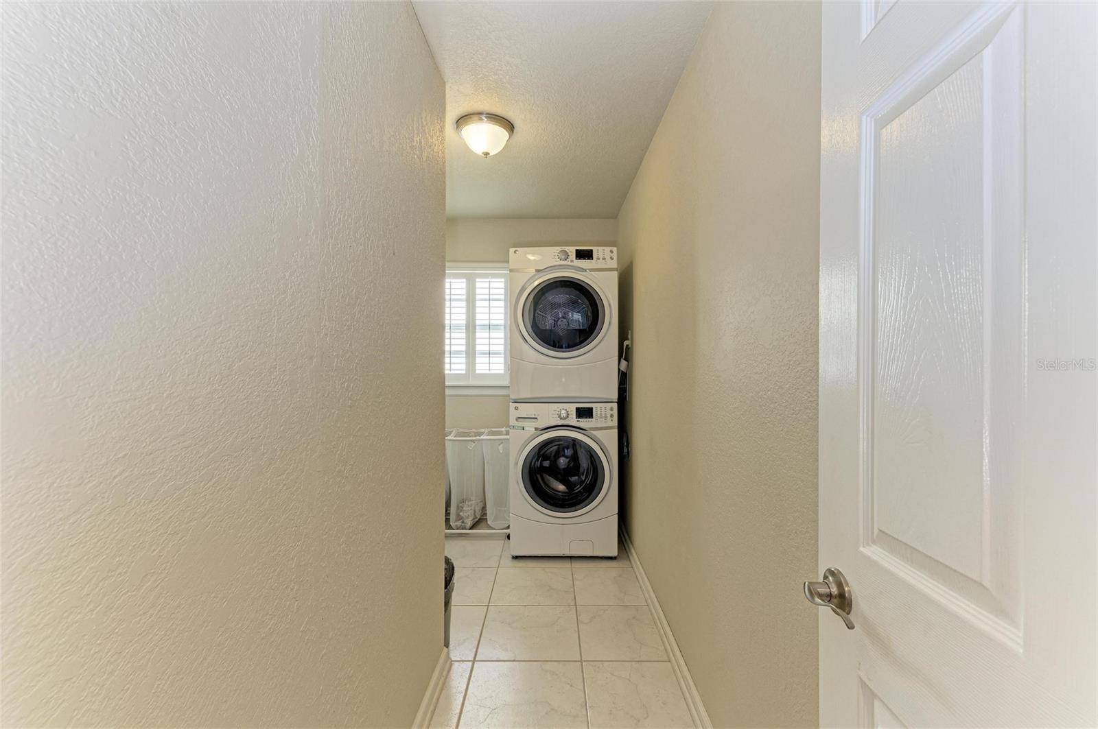 5010 LA COSTA ISLAND CT