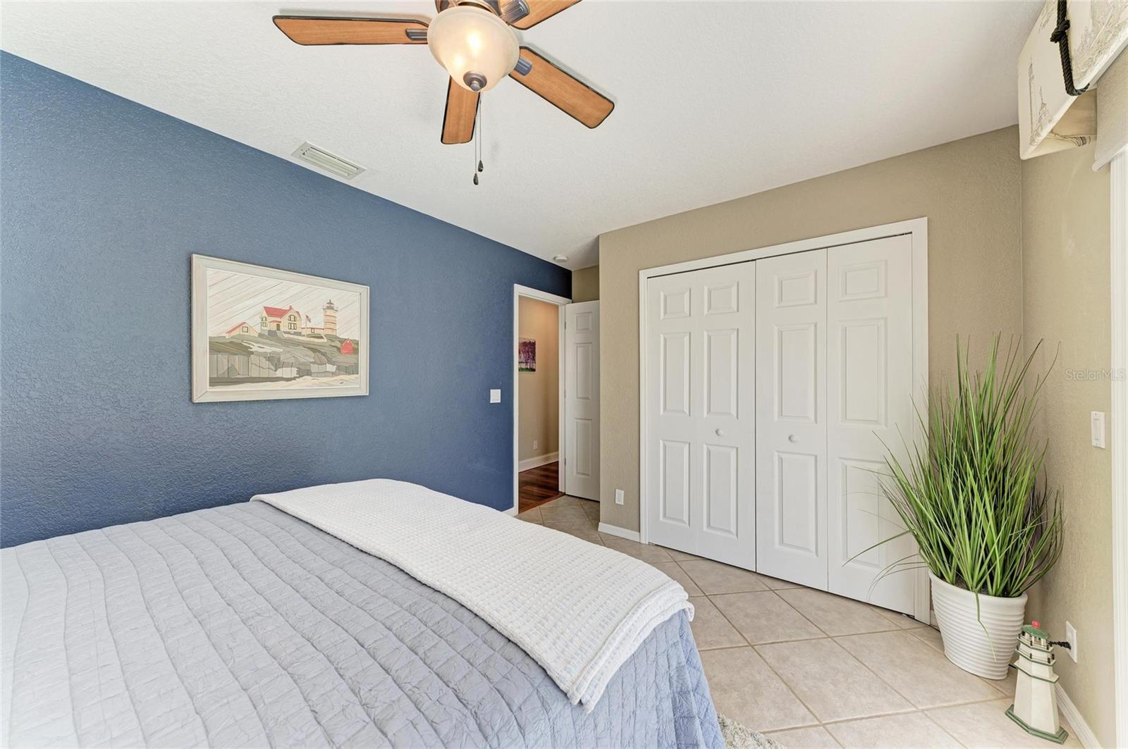 5010 LA COSTA ISLAND CT