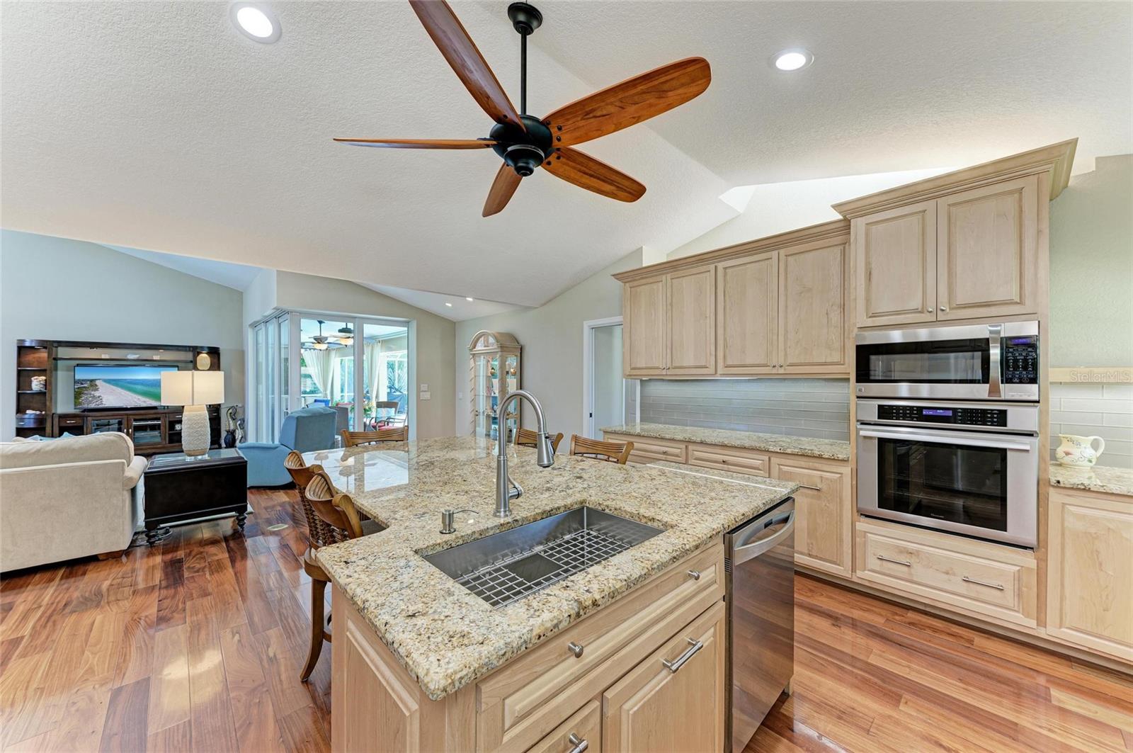 5010 LA COSTA ISLAND CT