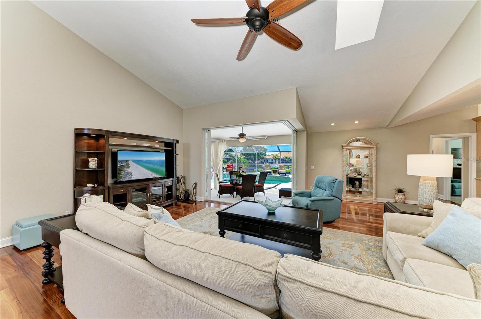 5010 LA COSTA ISLAND CT