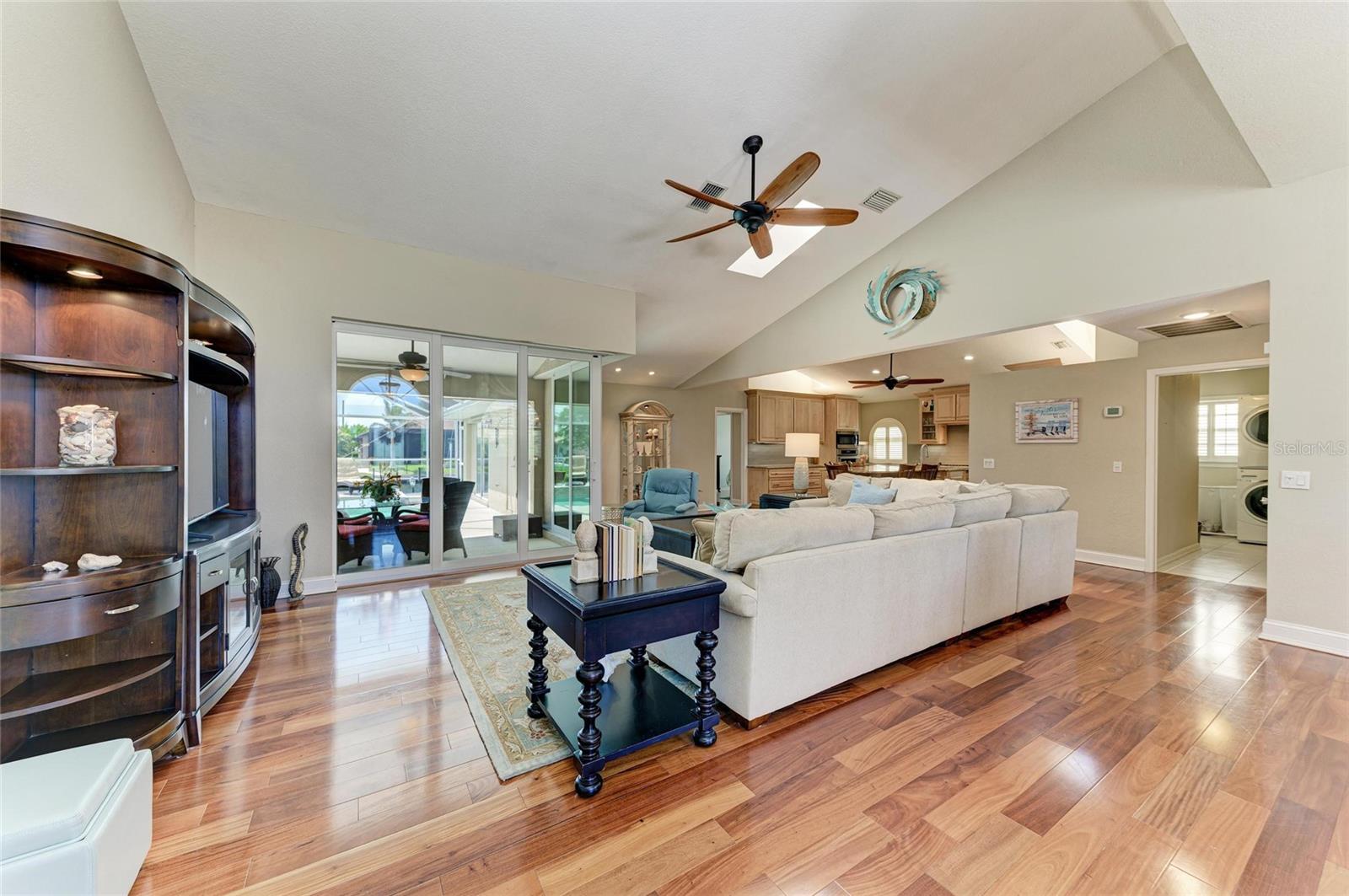 5010 LA COSTA ISLAND CT