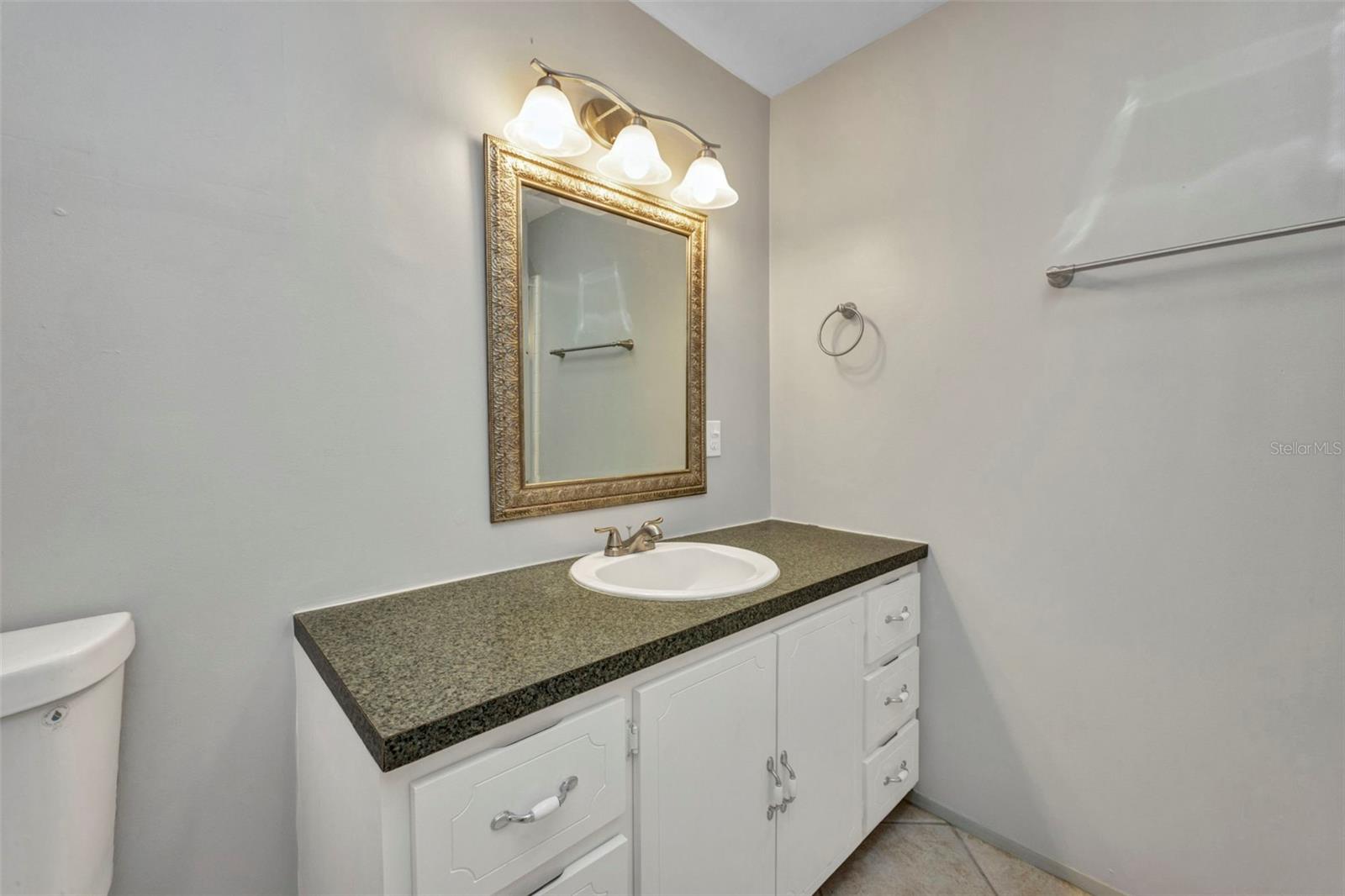 10100 BURNT STORE RD #21