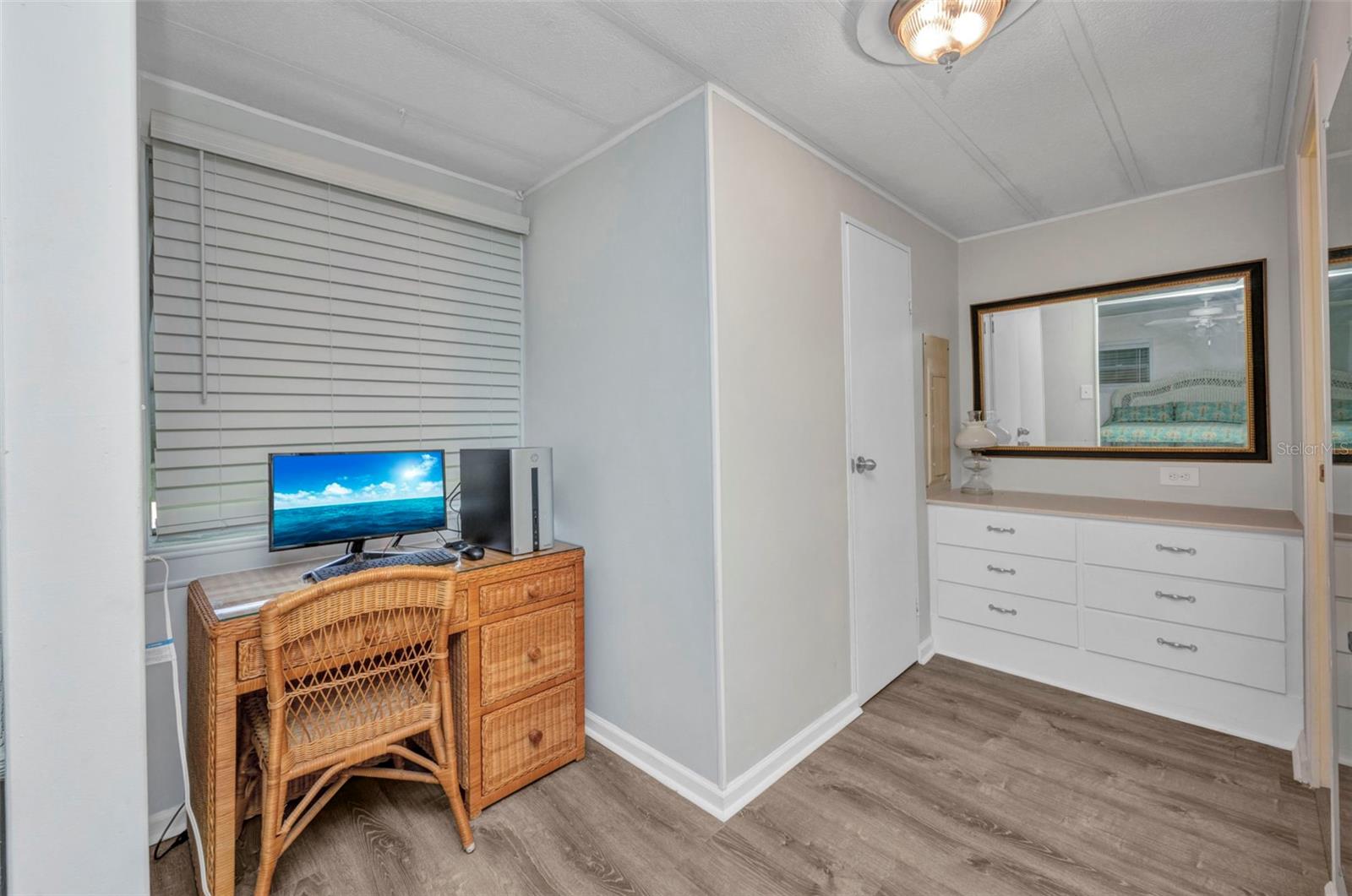 10100 BURNT STORE RD #21