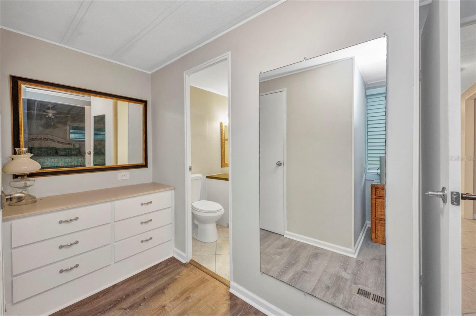 10100 BURNT STORE RD #21