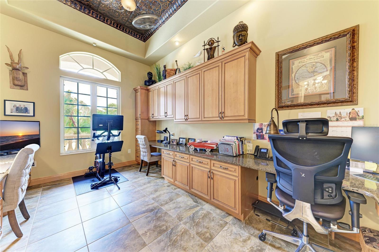 4531 GRASSY POINT BLVD