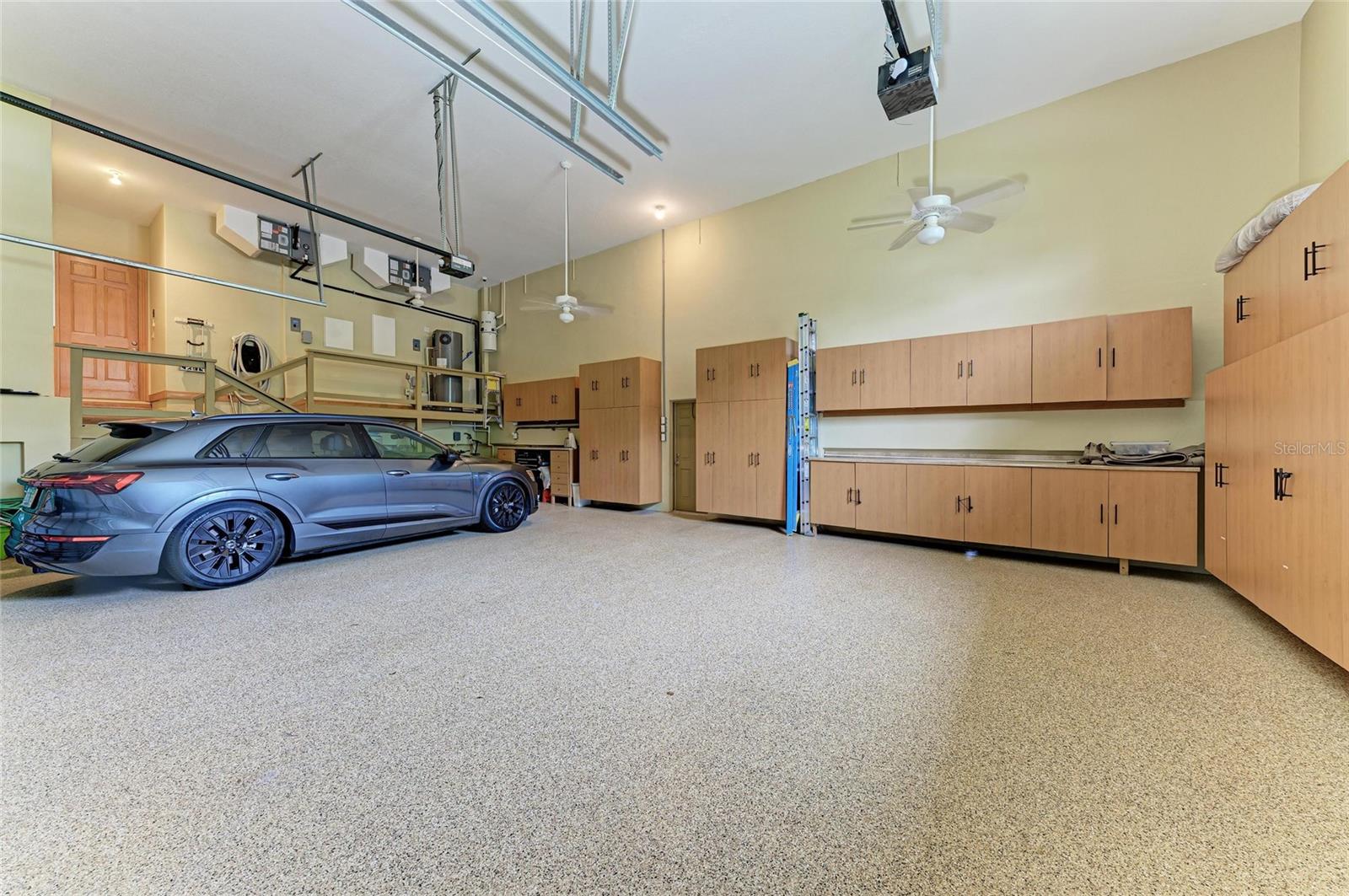 4531 GRASSY POINT BLVD