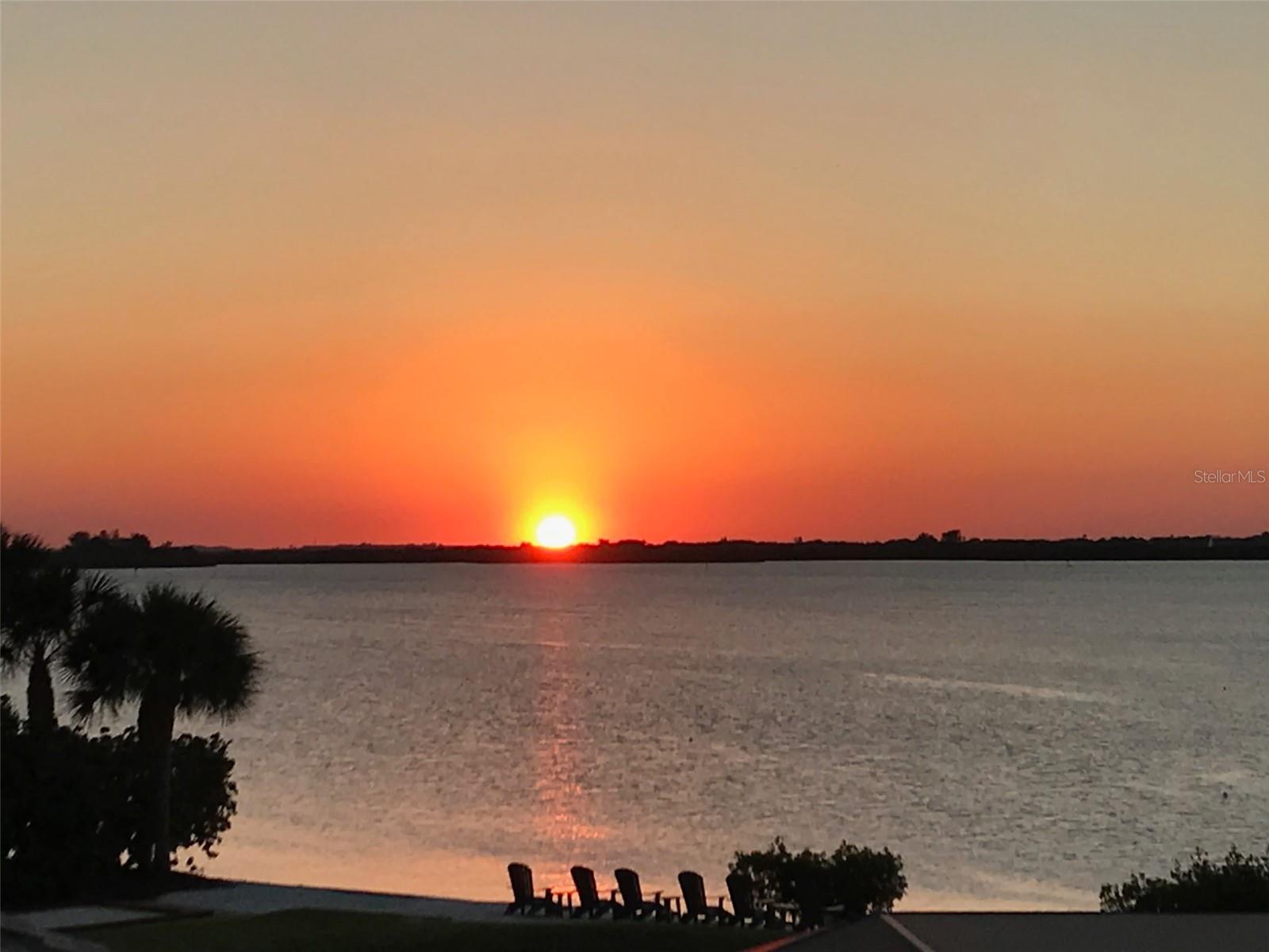 4531 GRASSY POINT BLVD