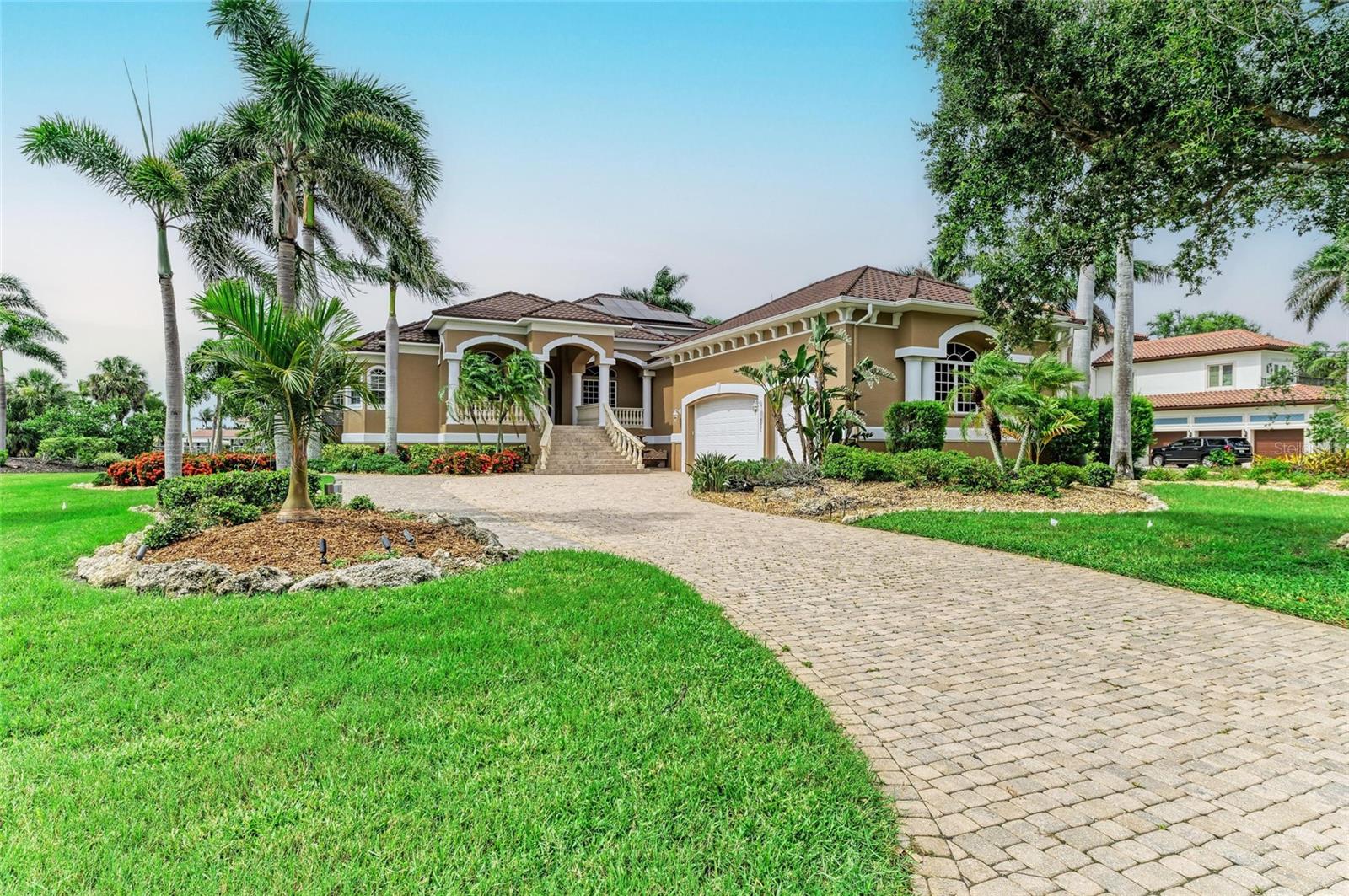 4531 GRASSY POINT BLVD