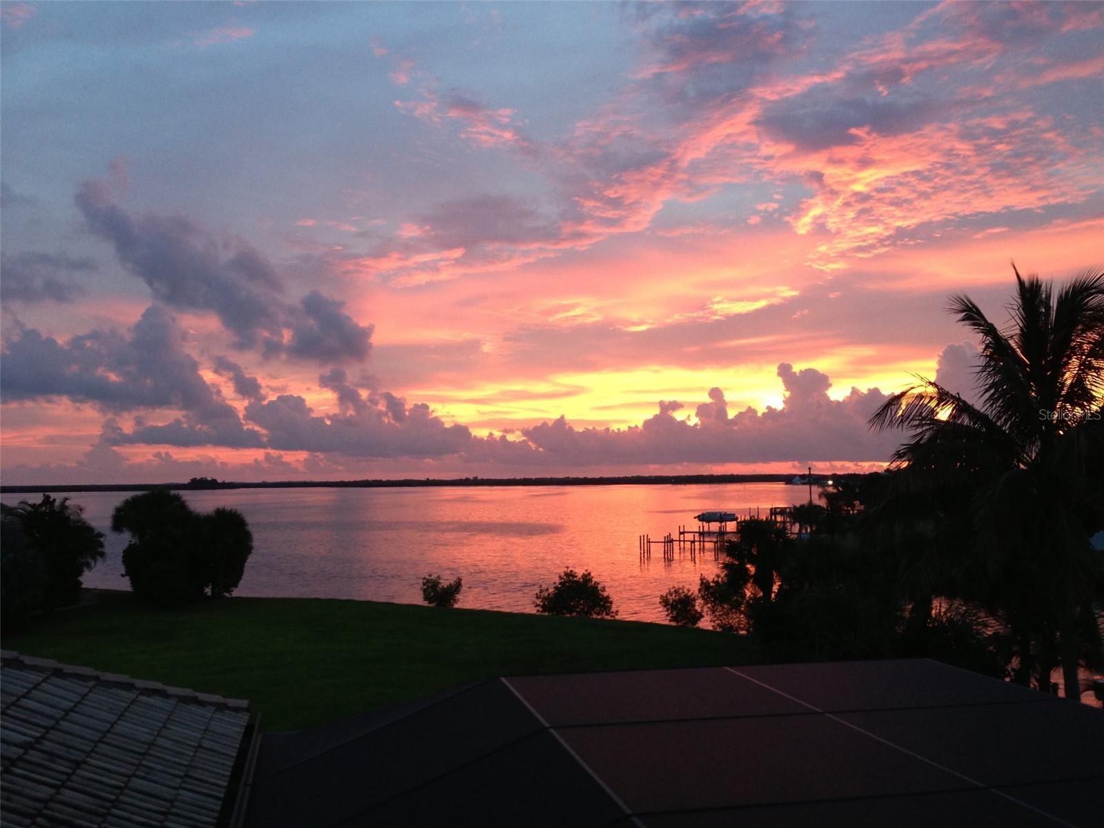 4531 GRASSY POINT BLVD