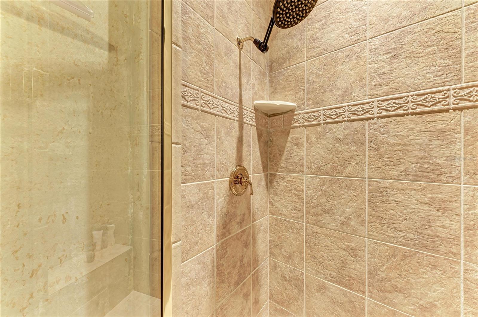 4531 GRASSY POINT BLVD