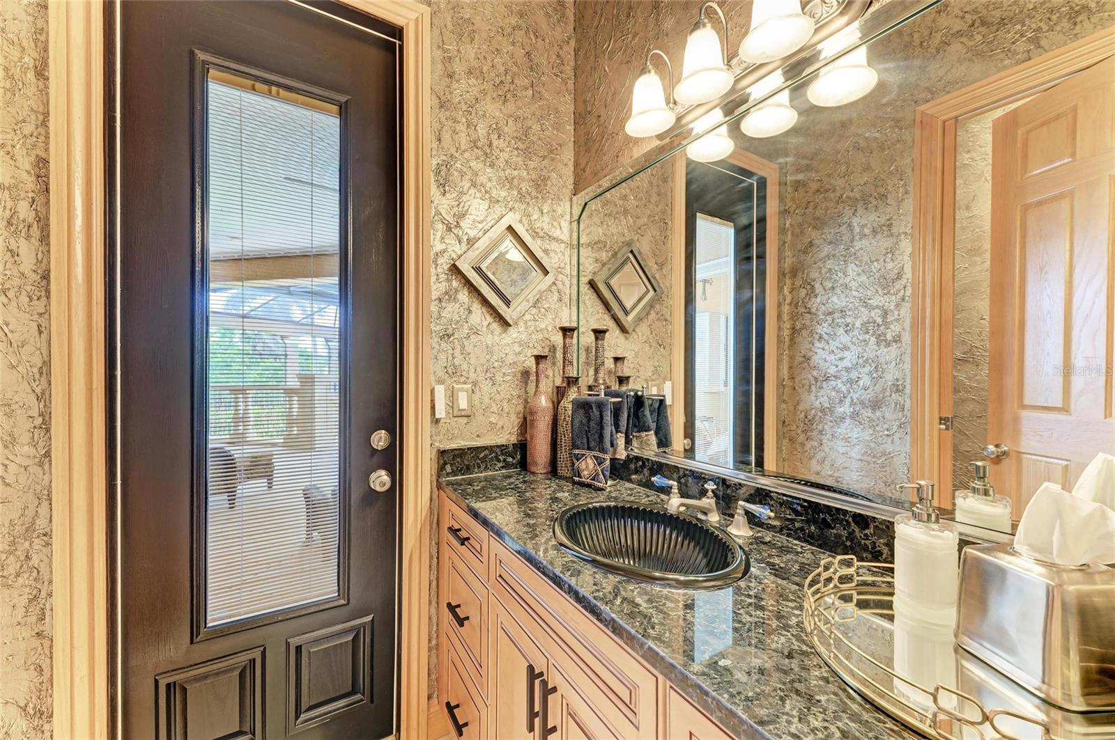 4531 GRASSY POINT BLVD