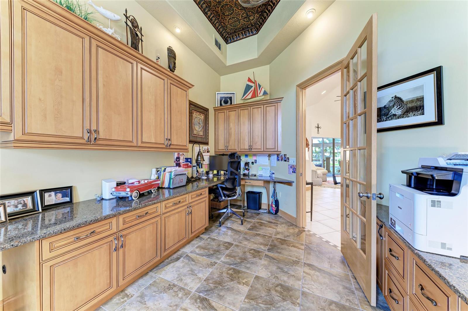 4531 GRASSY POINT BLVD