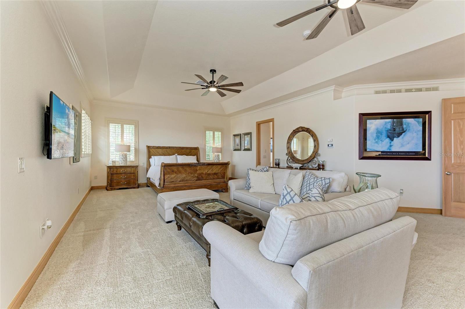 4531 GRASSY POINT BLVD