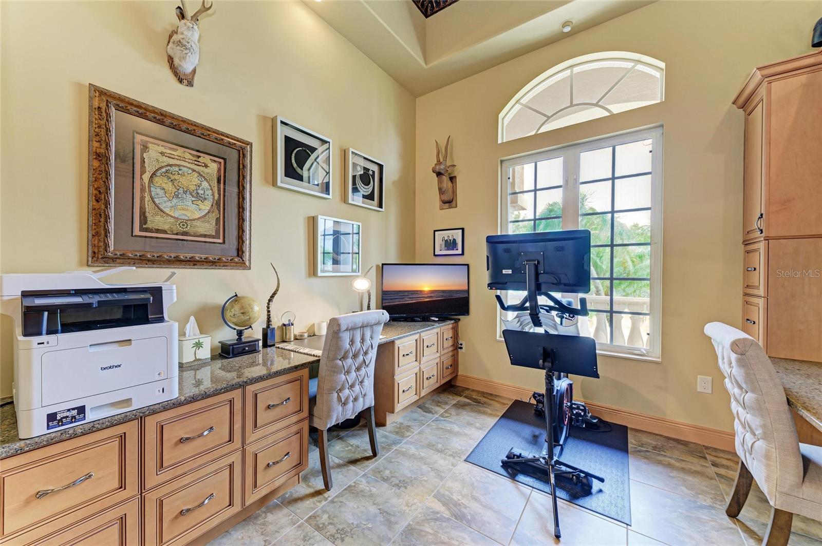 4531 GRASSY POINT BLVD