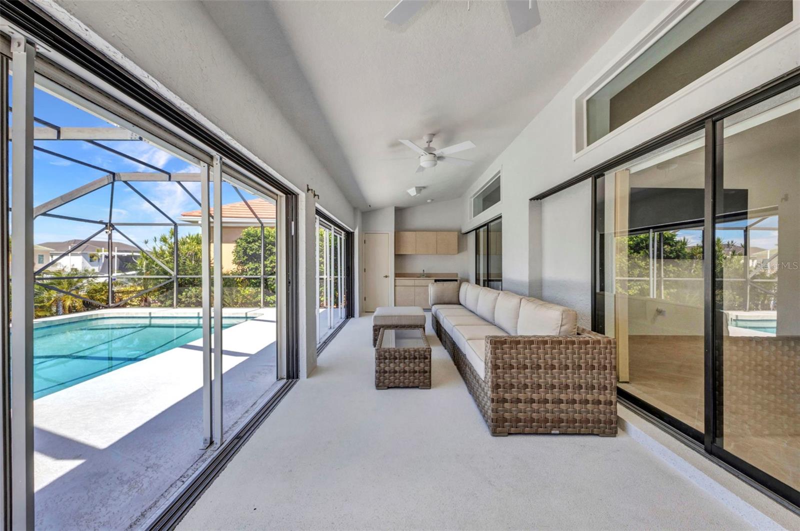 2129 CHARLOTTE AMALIE CT