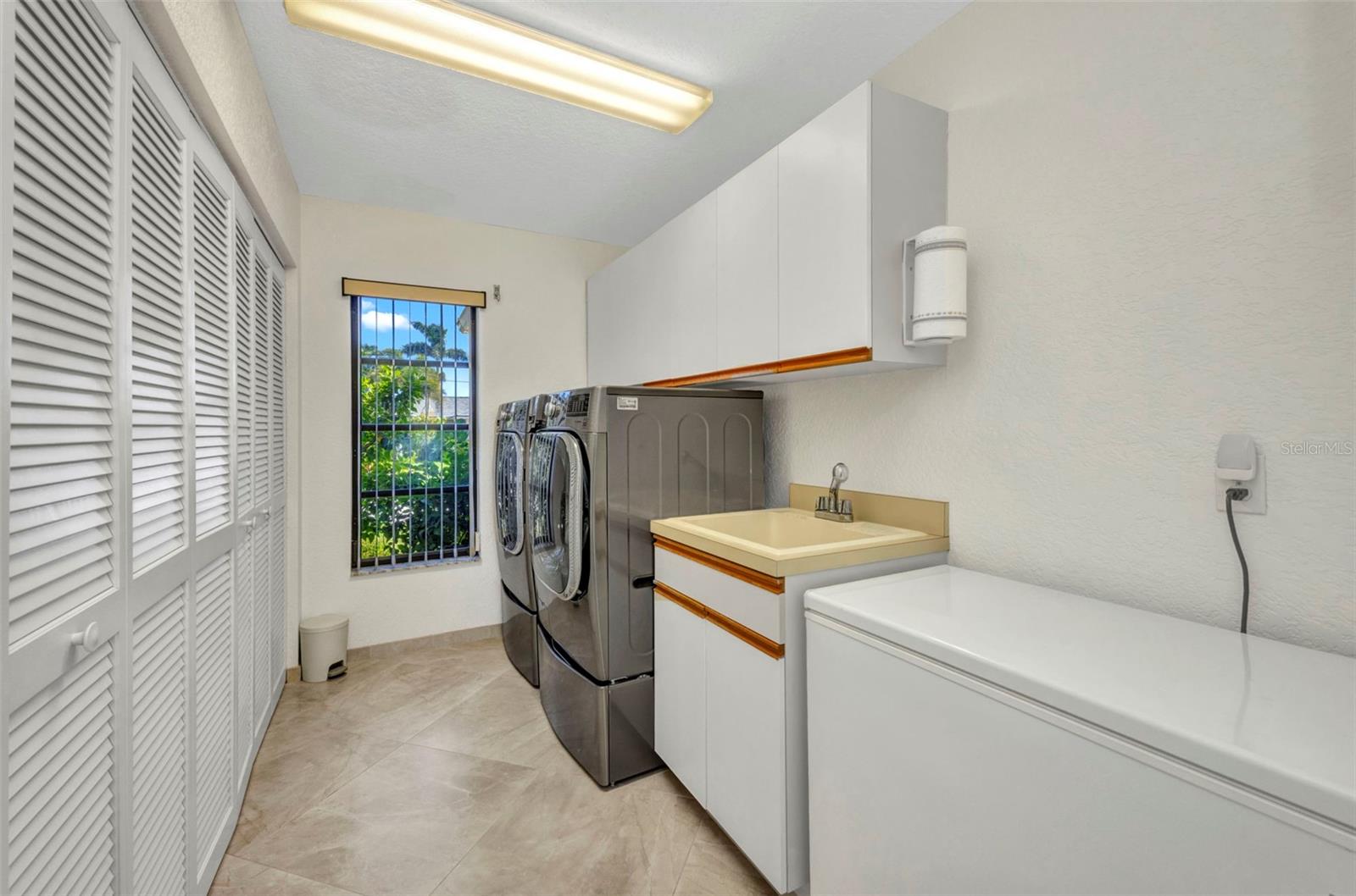 2129 CHARLOTTE AMALIE CT