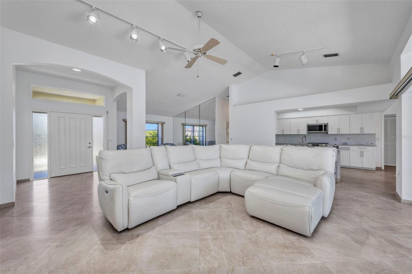 2129 CHARLOTTE AMALIE CT