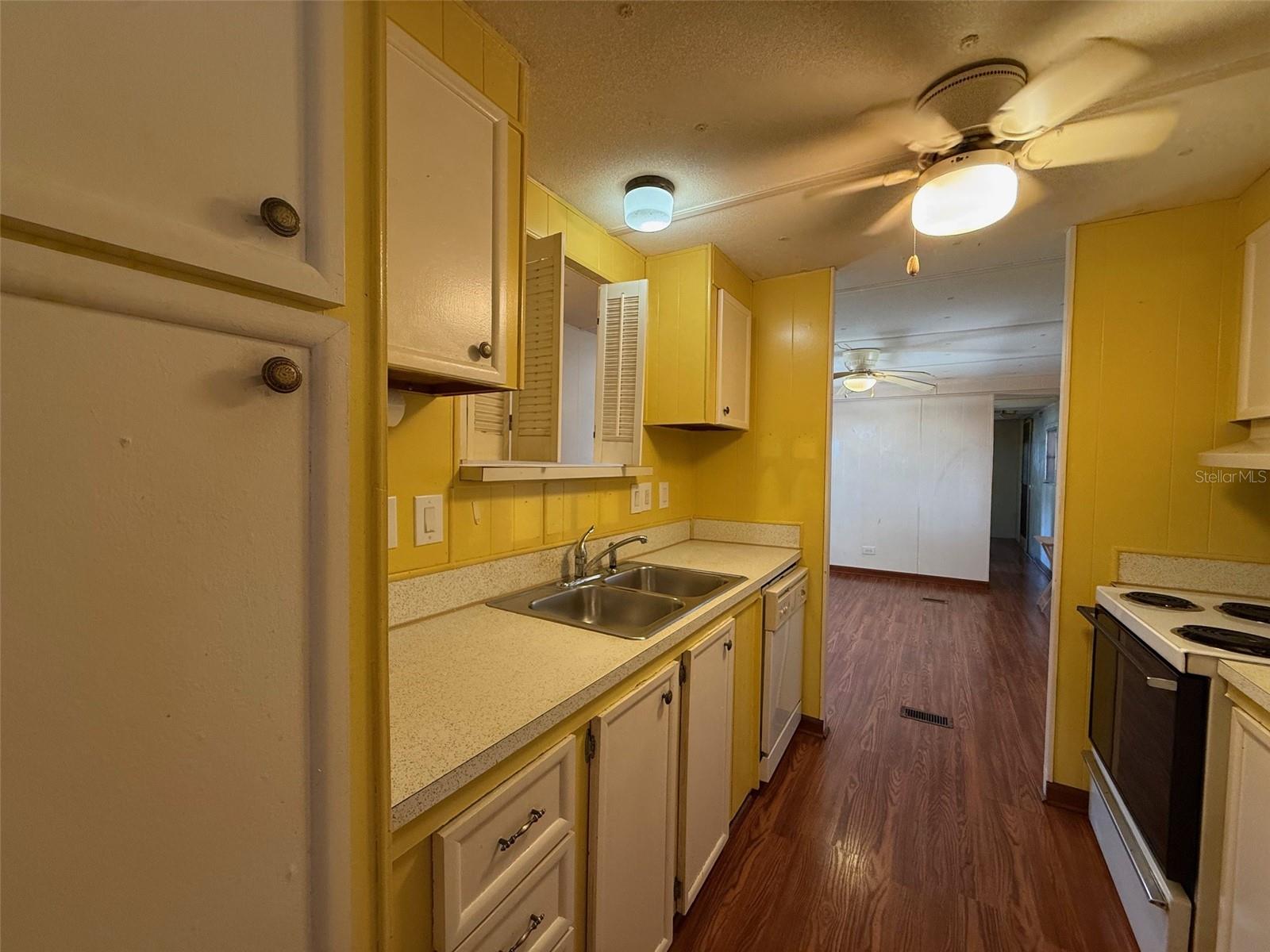 10100 BURNT STORE RD #124