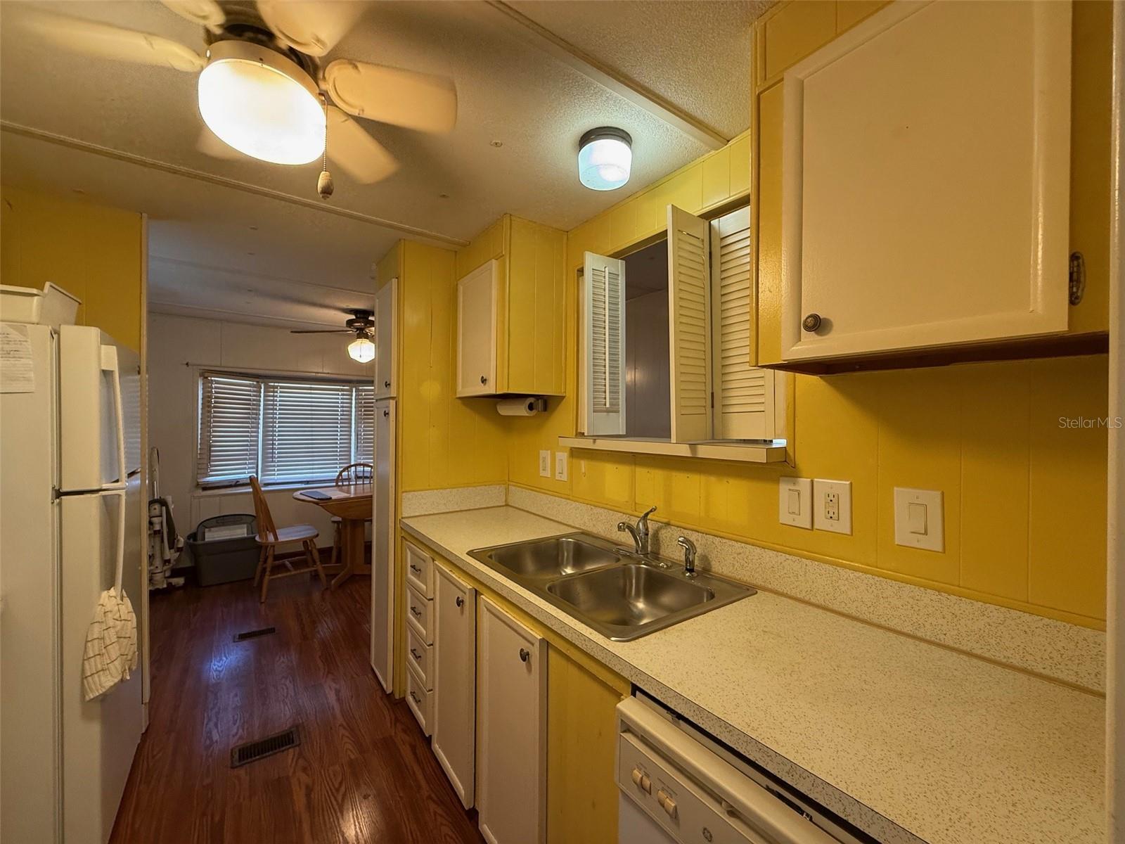 10100 BURNT STORE RD #124